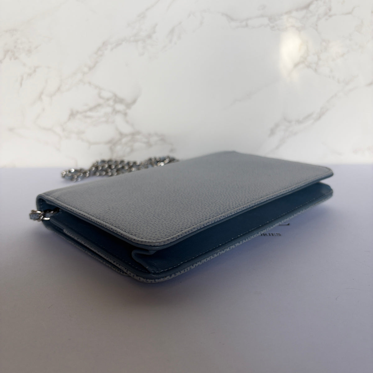 Chanel wallet on chain achterkant hoekjes 