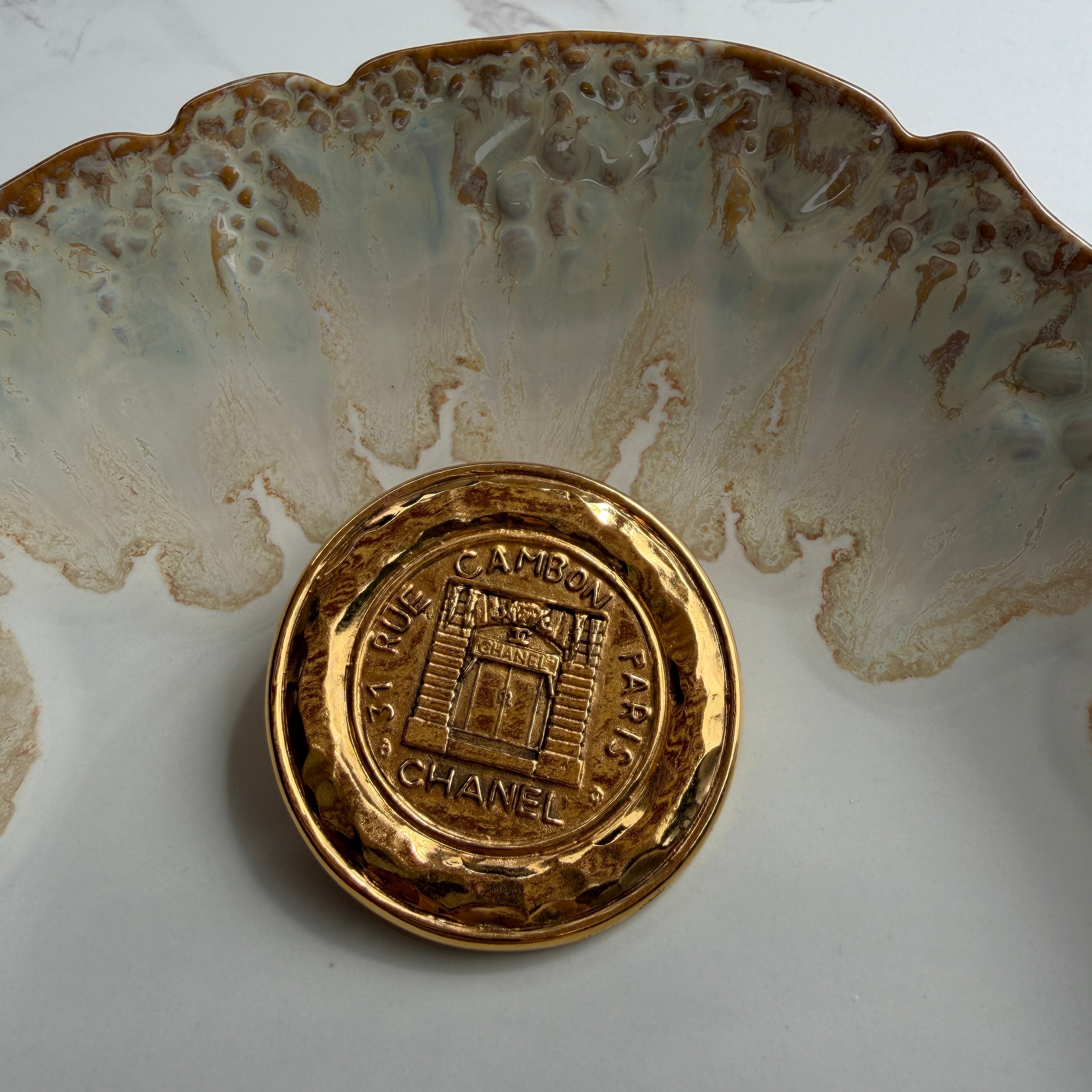 Chanel vintage Rue cambon gold plated broche