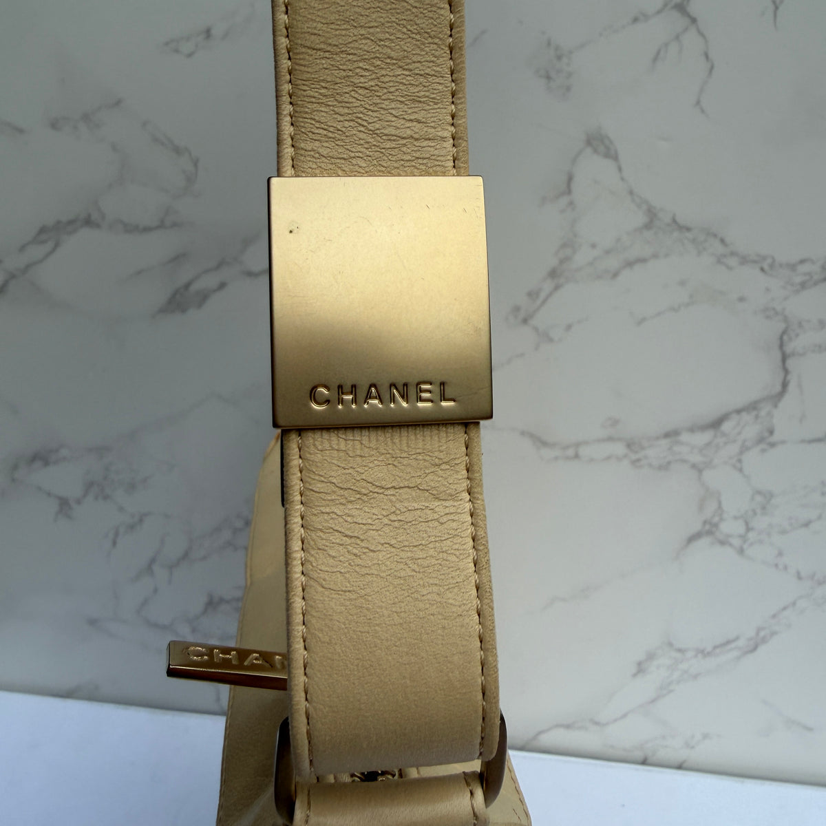 Detail authentieke Chanel tas vintage 