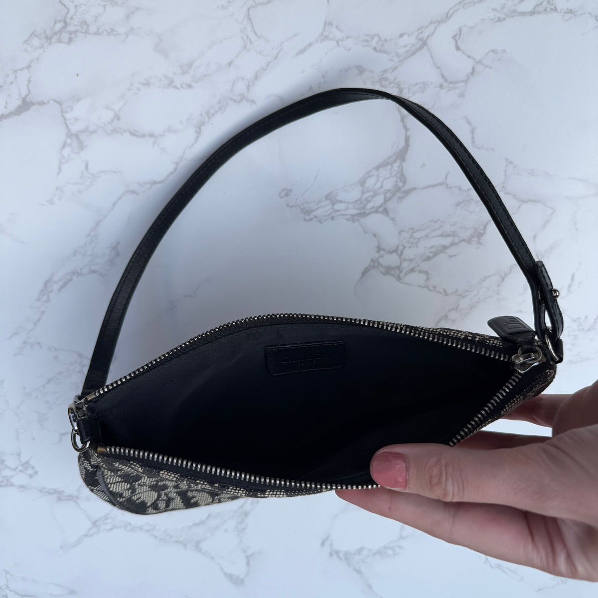 Dior Saddle bag pochette zwart binnenkant