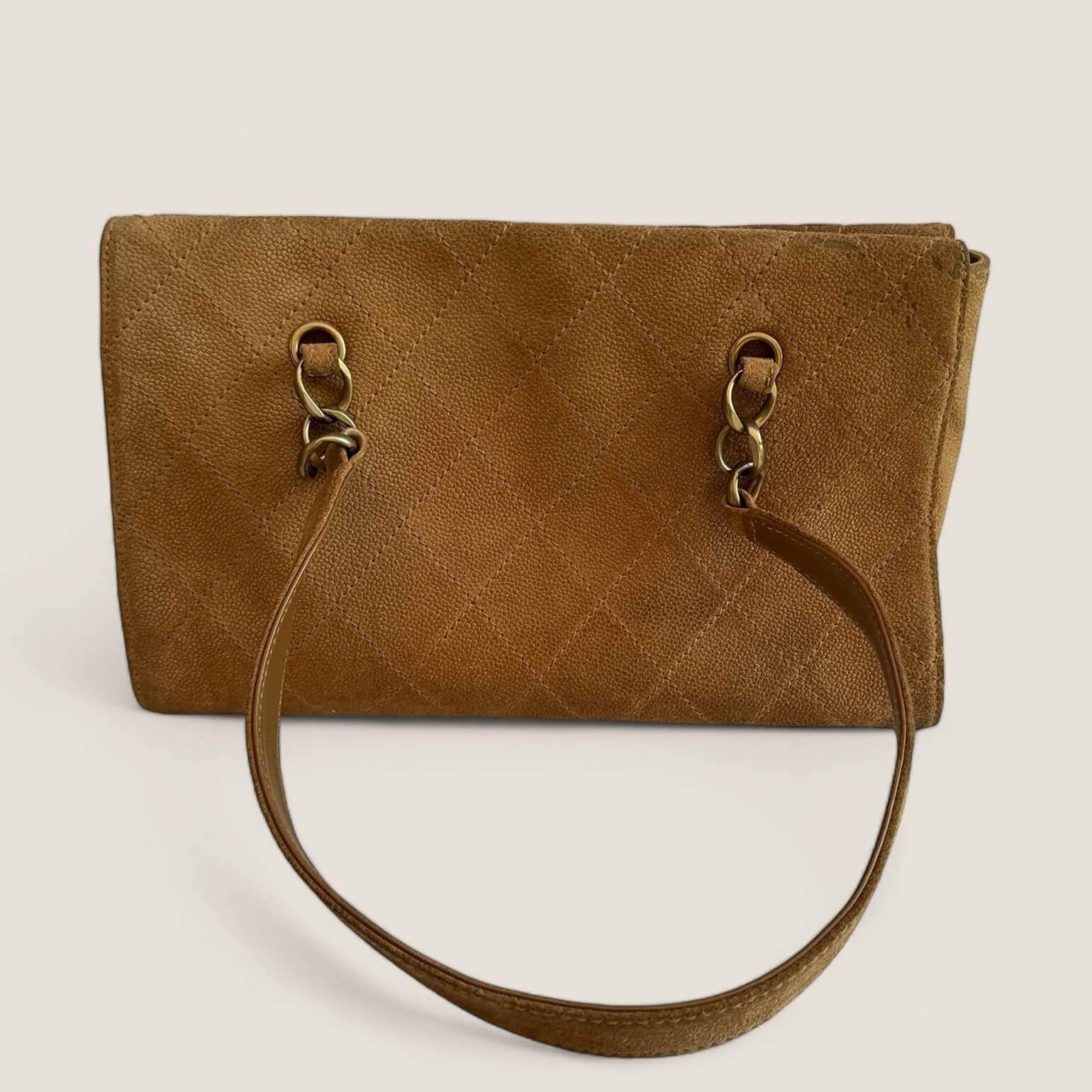 Gebruikte Chanel handtas designer authentiek 2002-2003 bruin suede