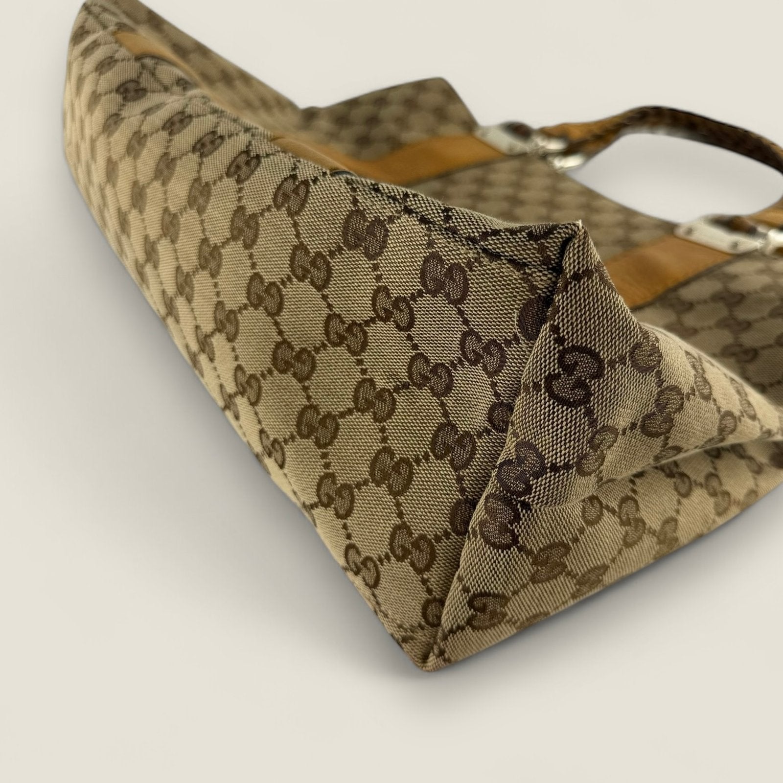 Gucci Bamboo Libeccio canvas GG Supreme