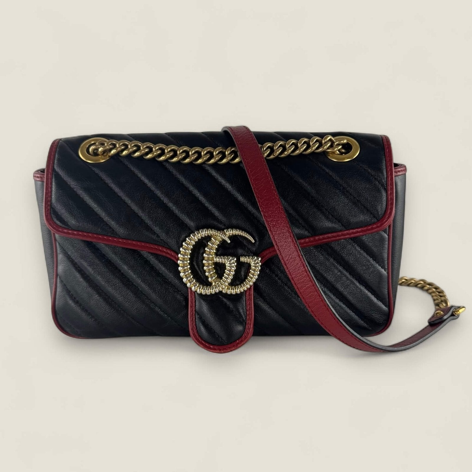 Gucci GG Marmont zwart met rood