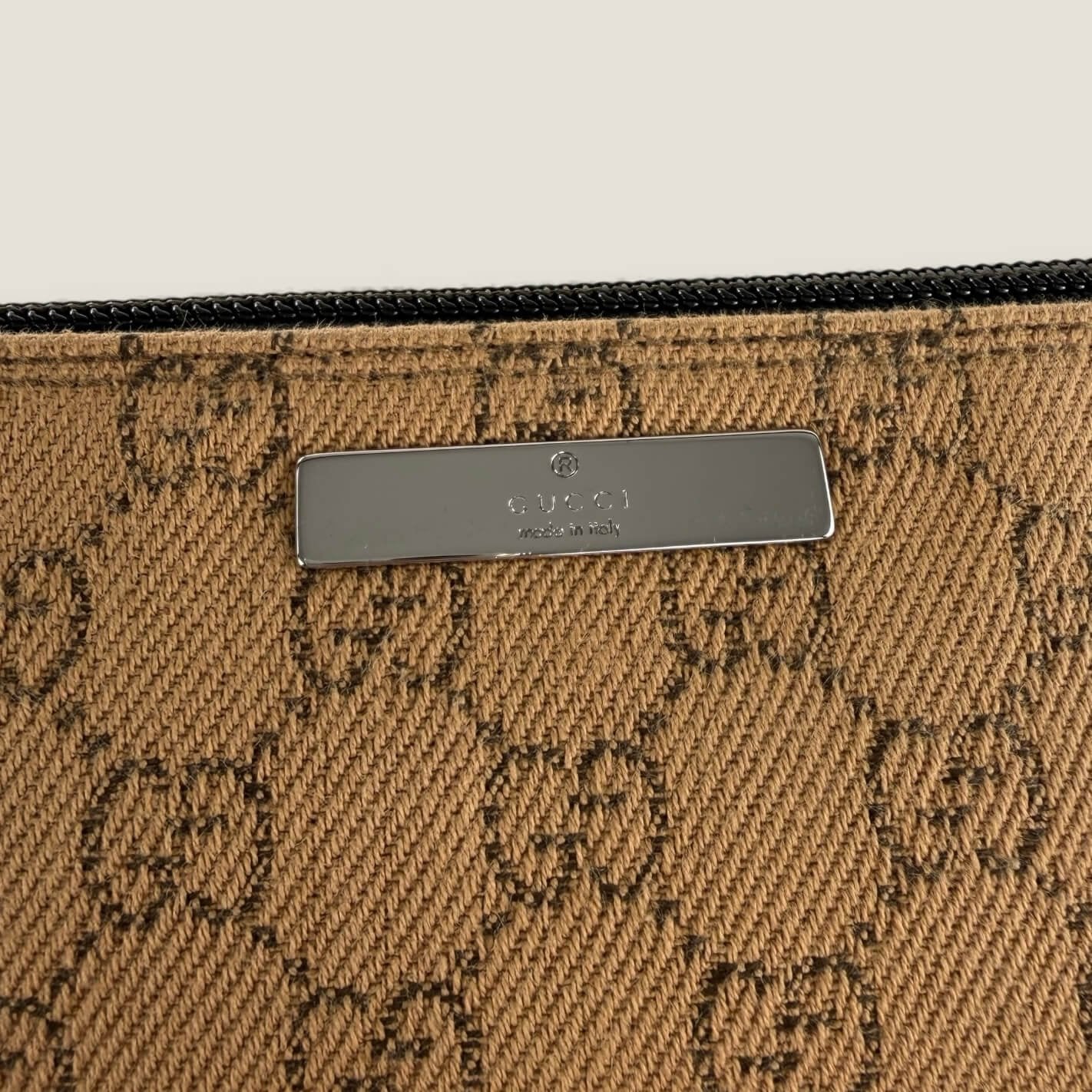 Gucci GG supreme handtas tweedehands