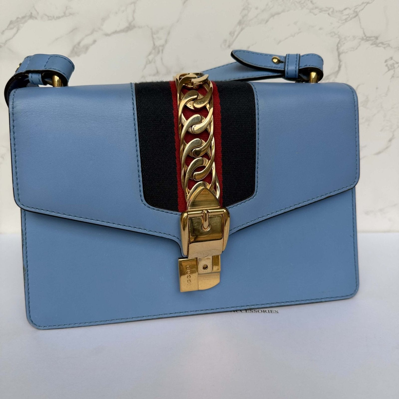 Gucci small Sylvie lichtblauw leer