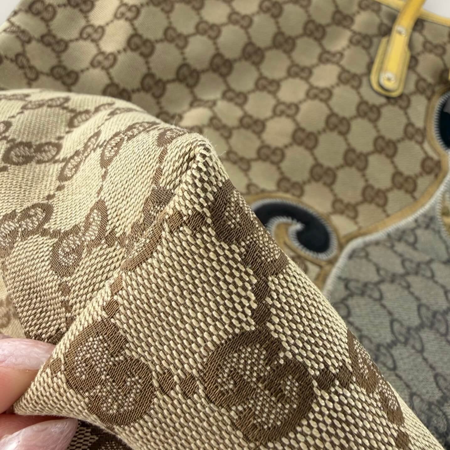 Gucci vintage pug dog tote met purse curse dustbag