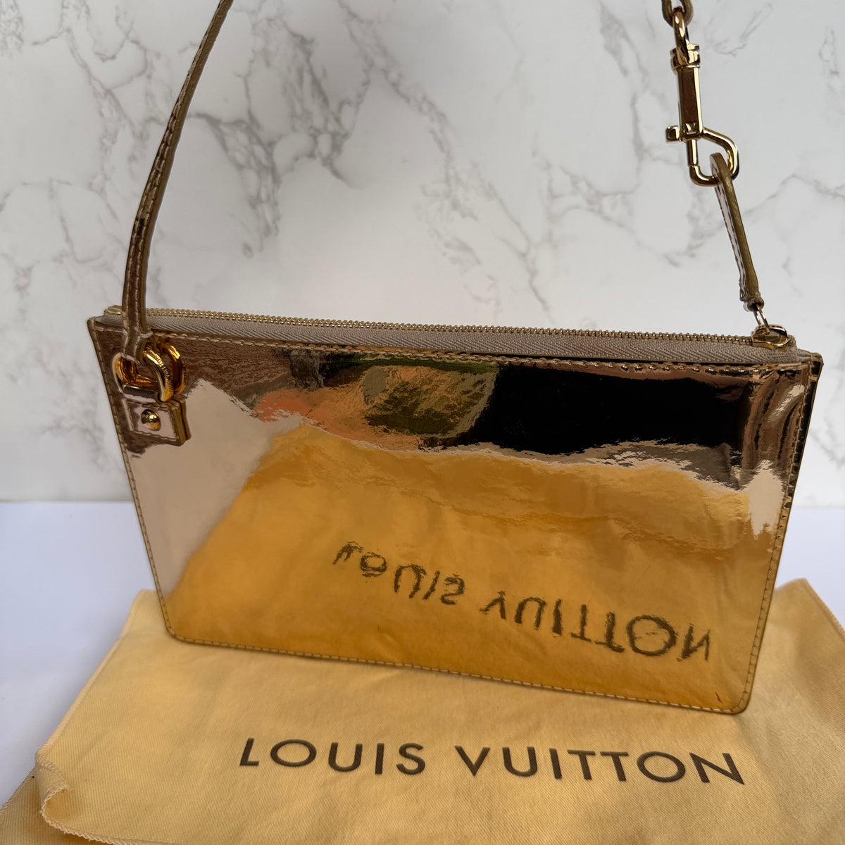 Louis Vuitton miroir pochette accessoires