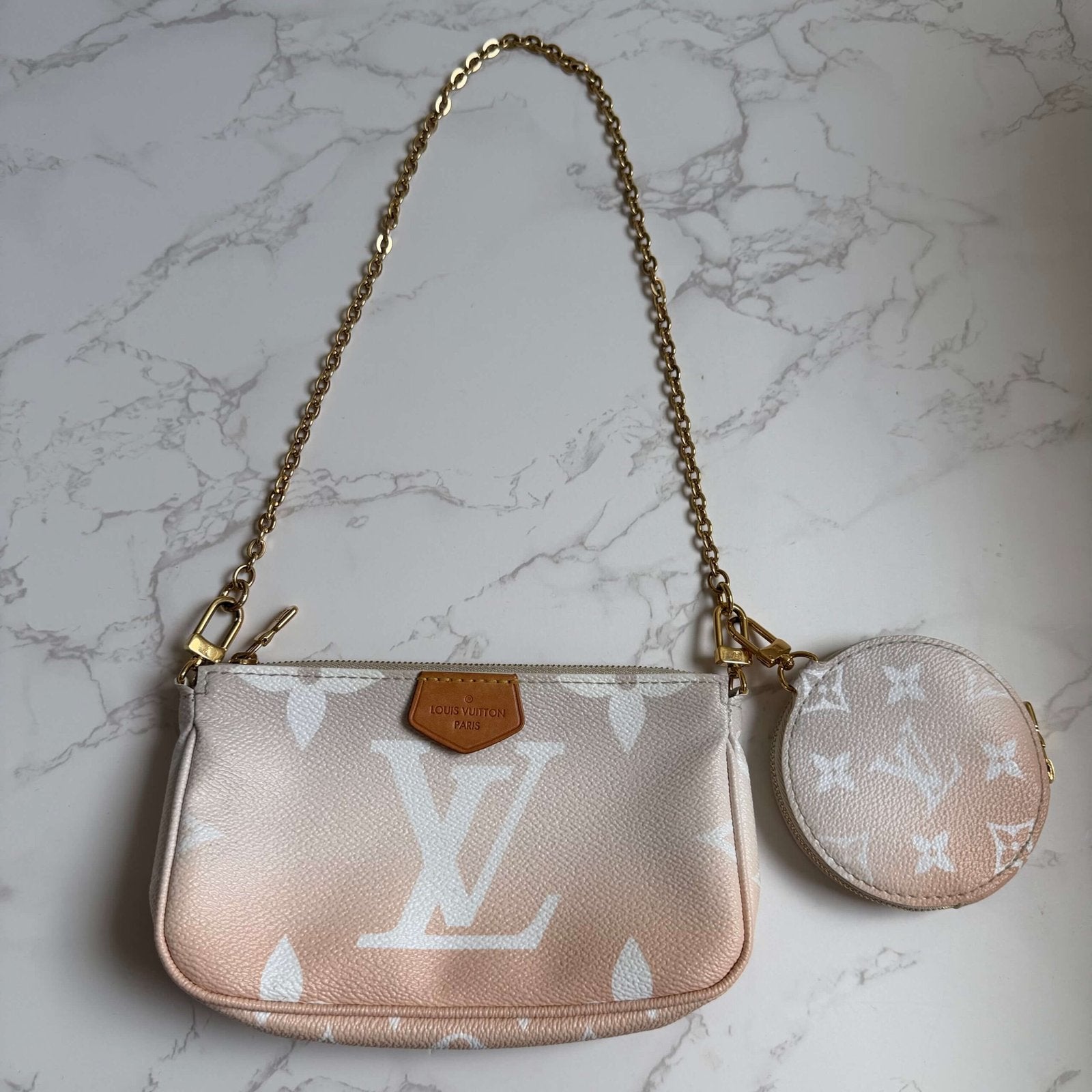 Louis Vuitton Giant by the pool pochette accessoires veelzijidge tas