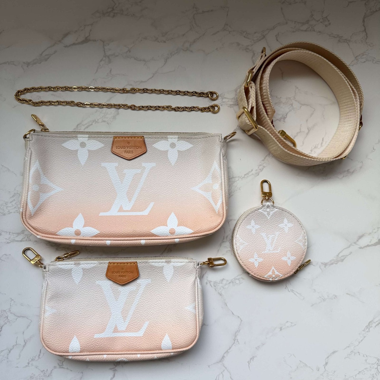 Louis Vuitton crossbody multi pochette accessoires