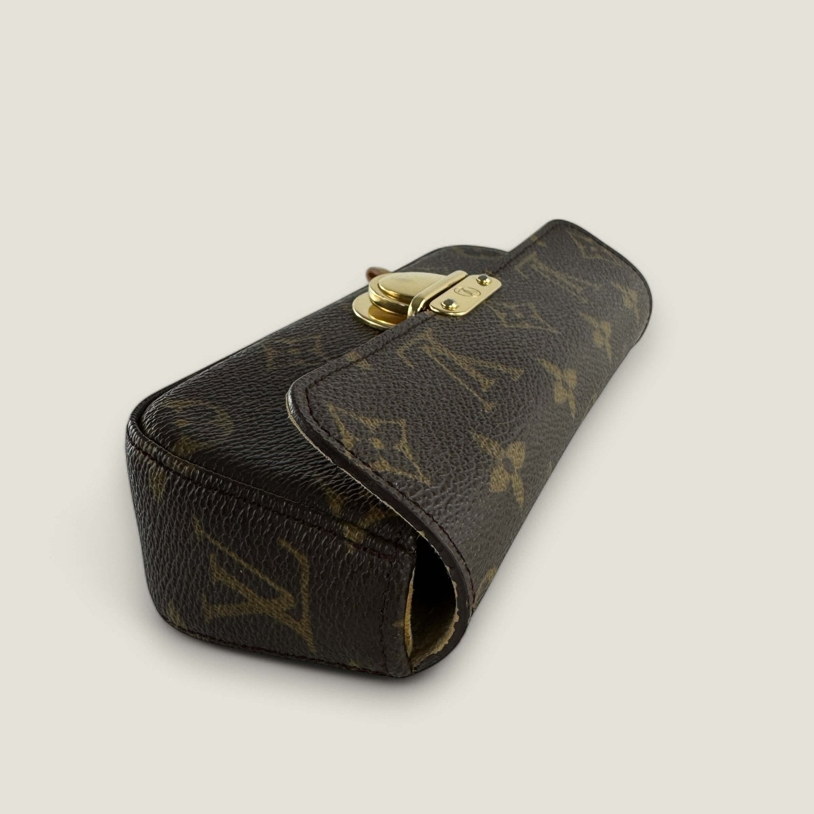 Louis Vuitton monogram Pochette Lagoon clutch glasses case