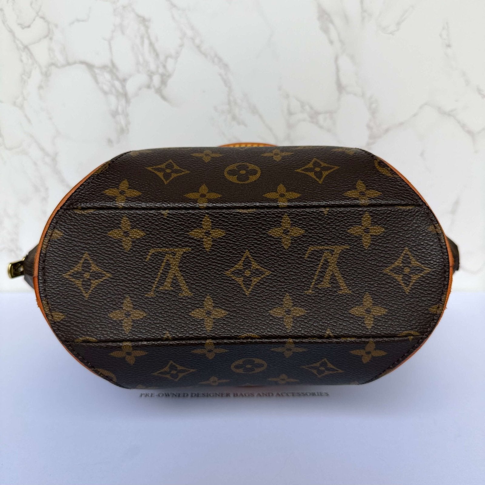 Second-hand Louis Vuitton monogram canvas handbag
