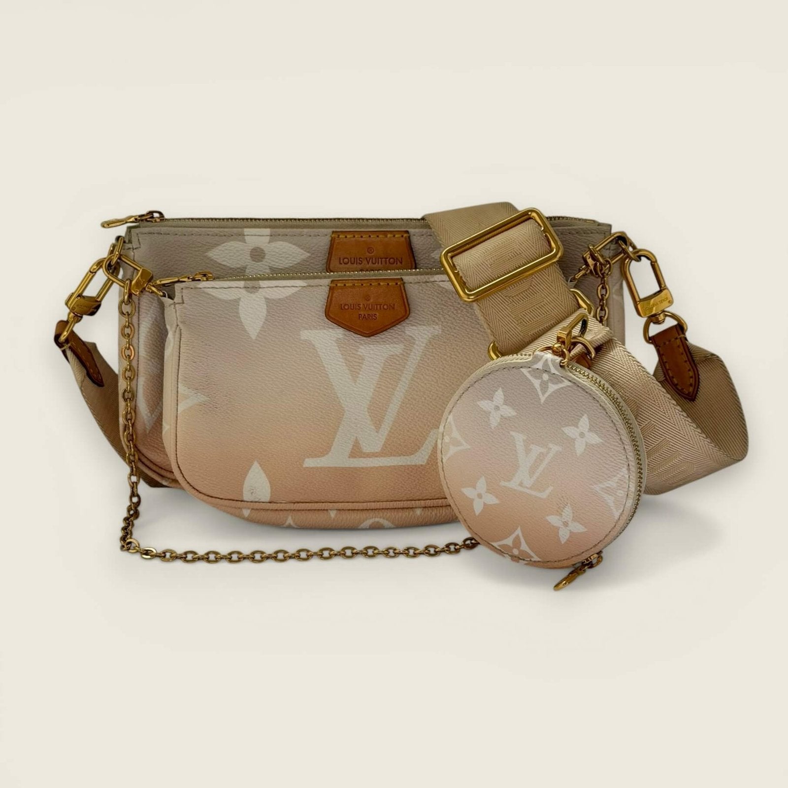 Louis Vuitton pink monogram giant by the pool Multi Pochette Accessoires