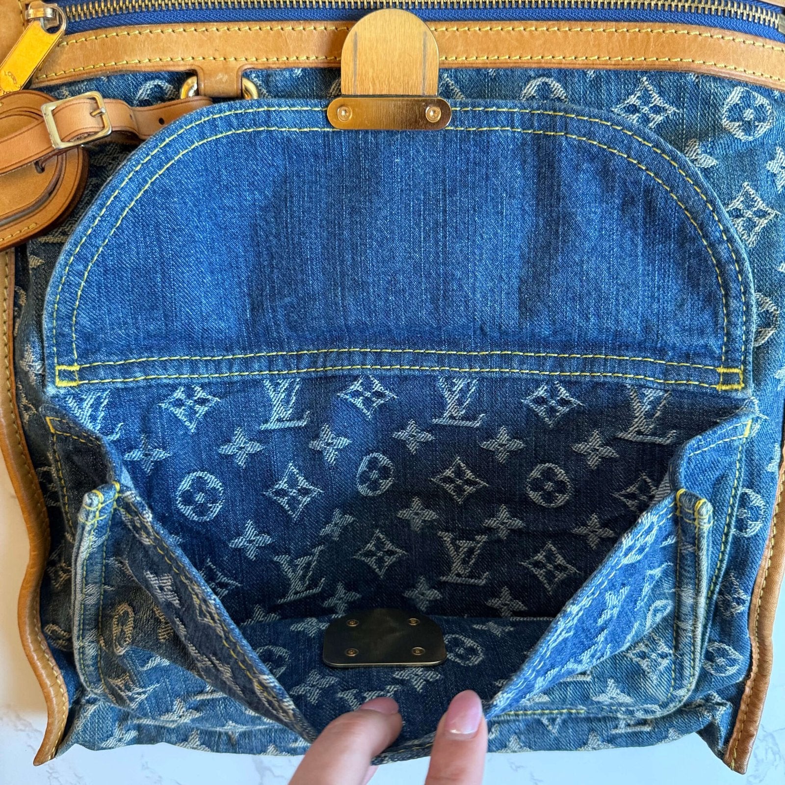 Louis Vuitton sac plat blauw denim
