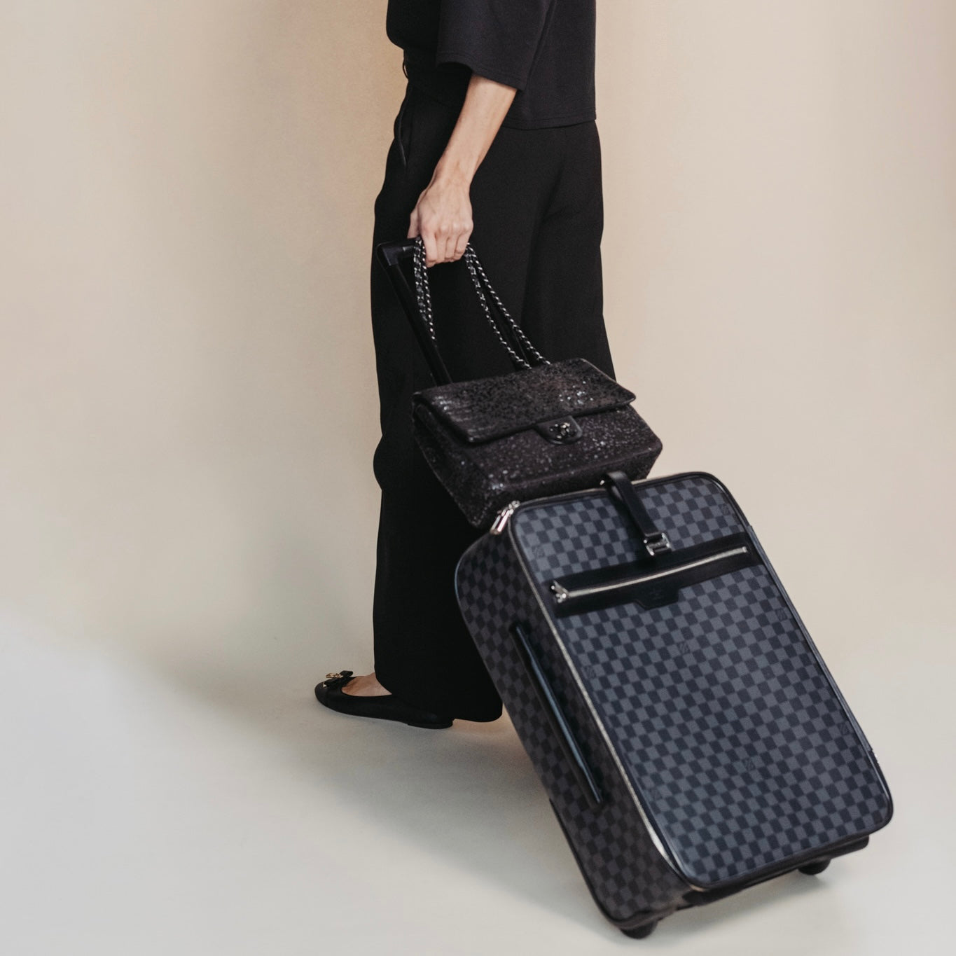 Louis Vuitton Pegase 45 Damier Graphite trolley Purse Curse