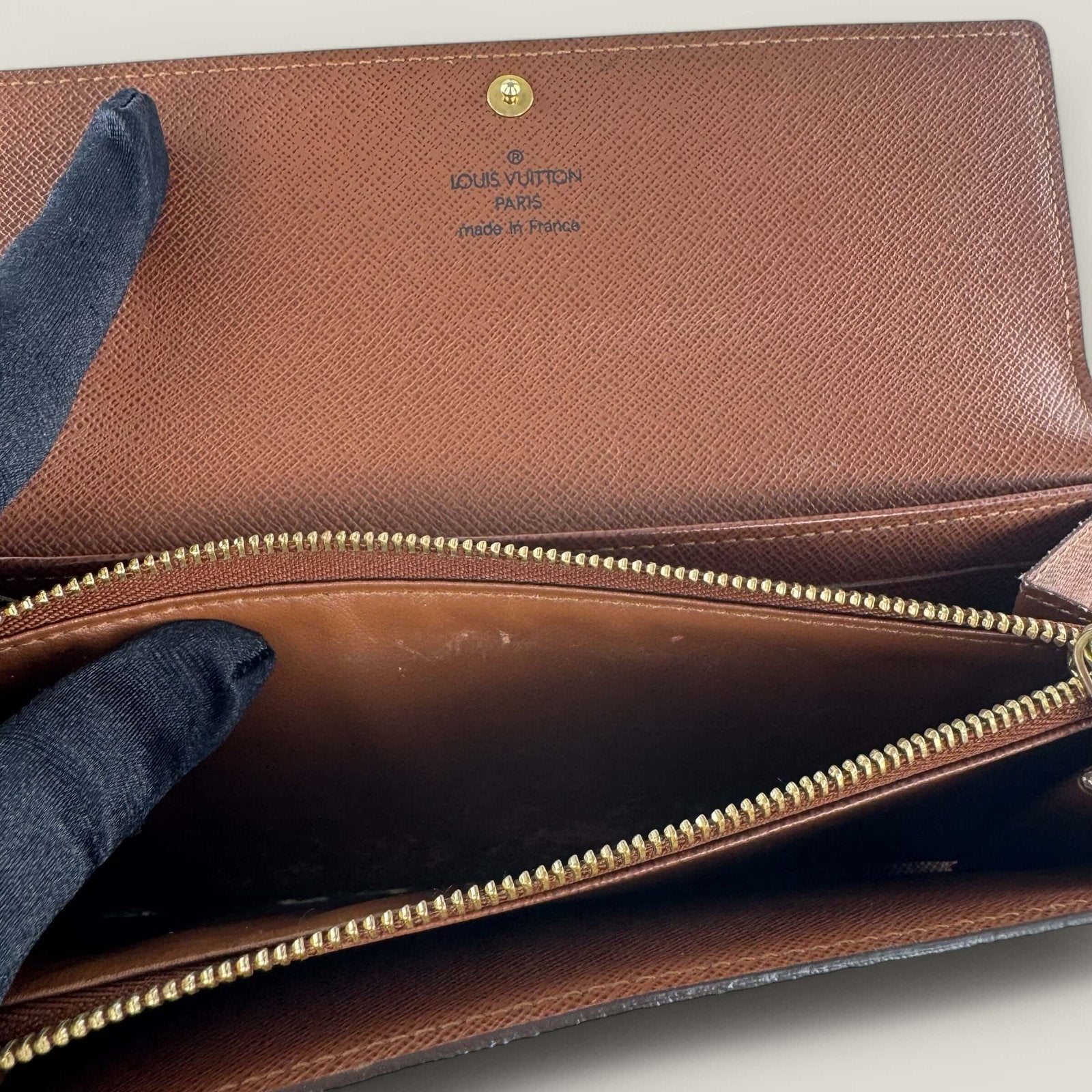Original Louis Vuitton wallet large model