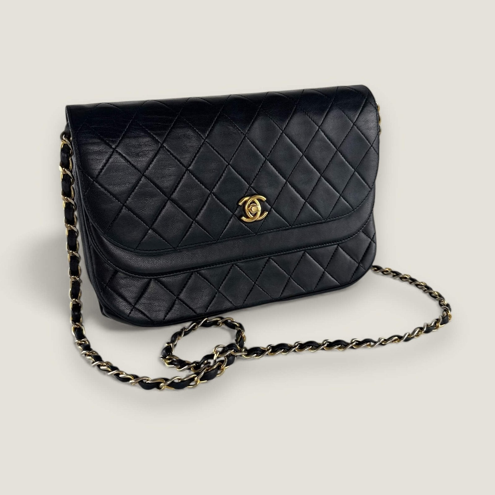 Original pre-owned Chanel bag