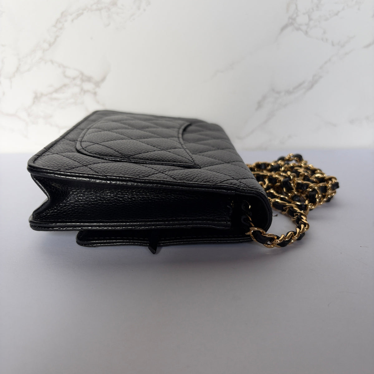 Originele Chanel wallet on chain zwart tweedehands