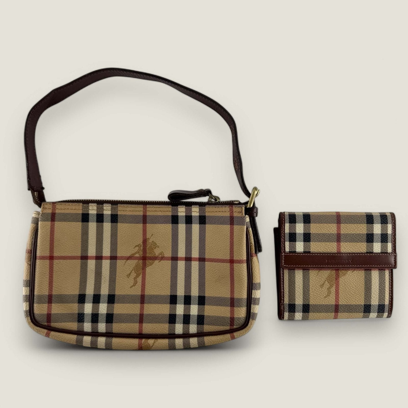 Pre-owned Burberry Haymarket check pochette and wallet set
