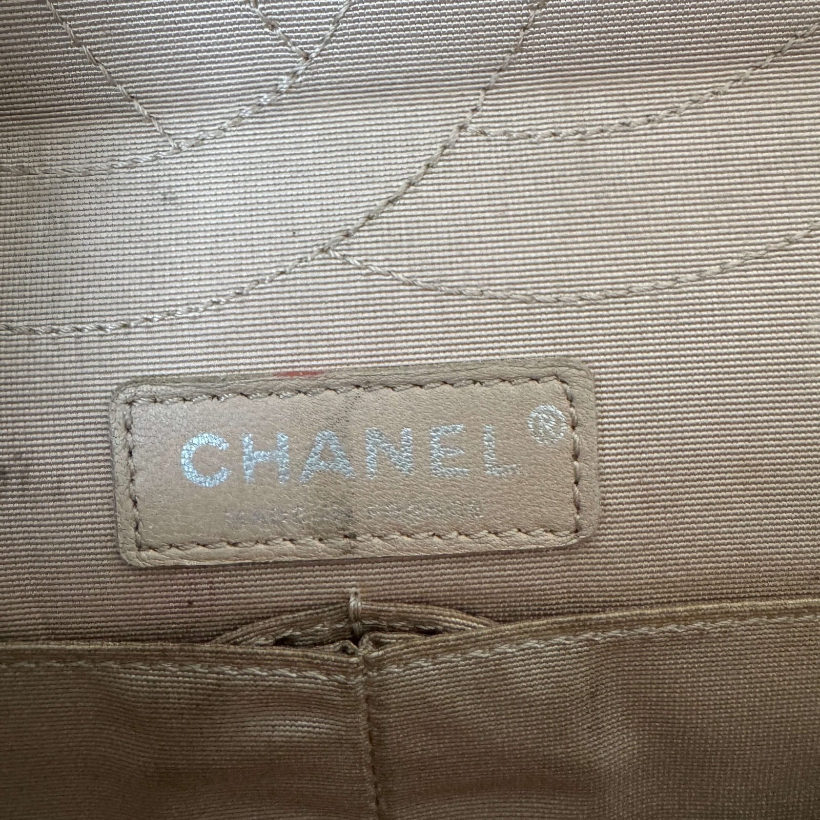Pre-owned Chanel bag inside