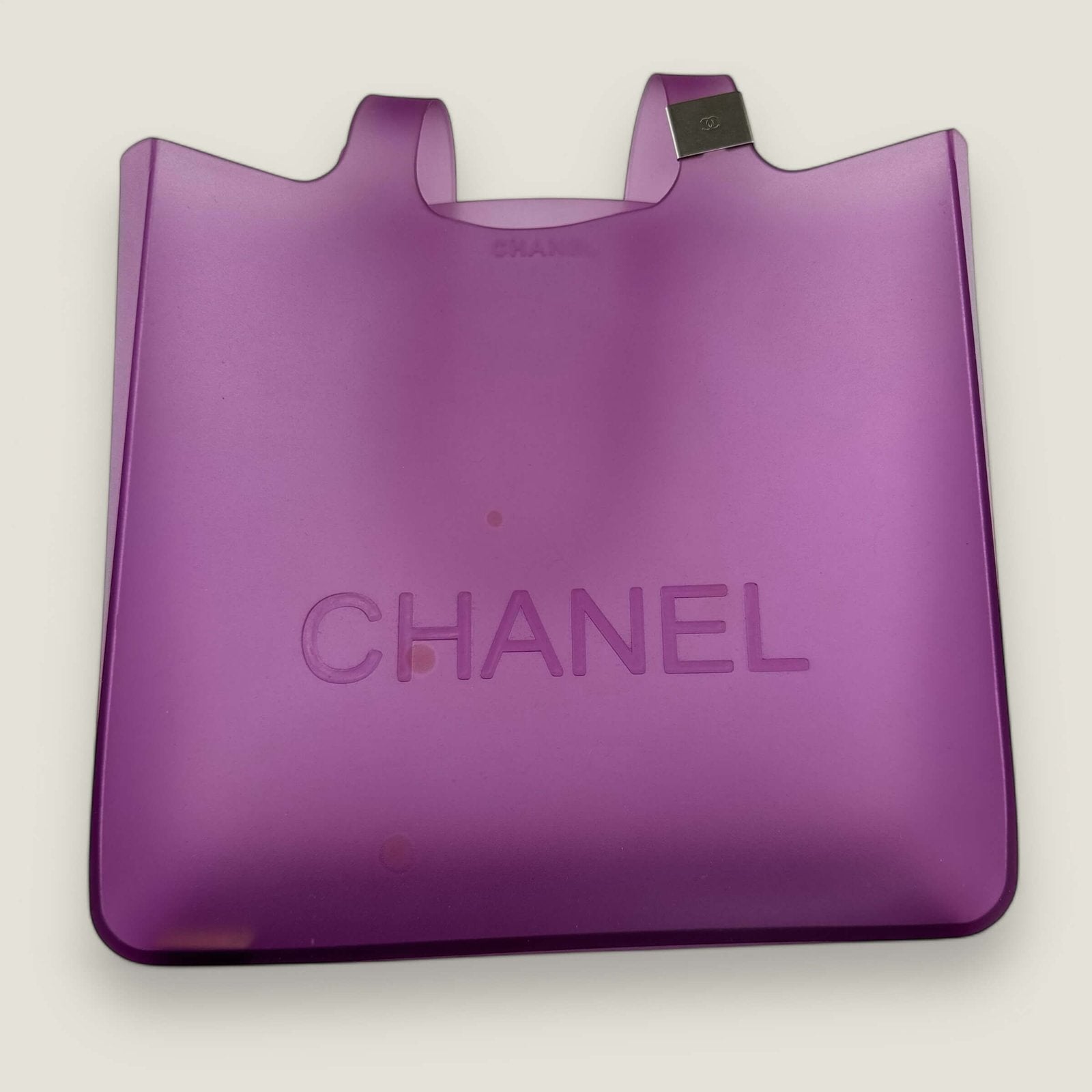 Pre-owned Chanel rubber jelly tote