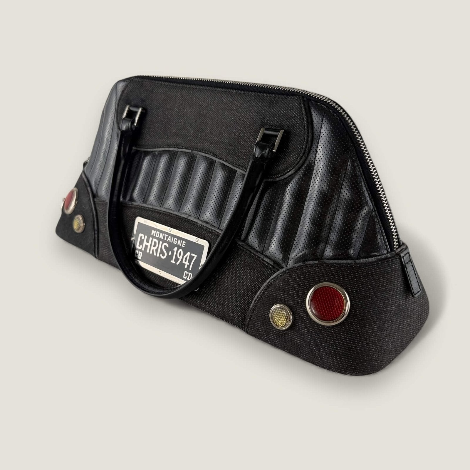Pre-owned Christian Dior Montaigne Chris 1947 Cadillac top handle bag in black with silver hardware, made in Italië, 2001.