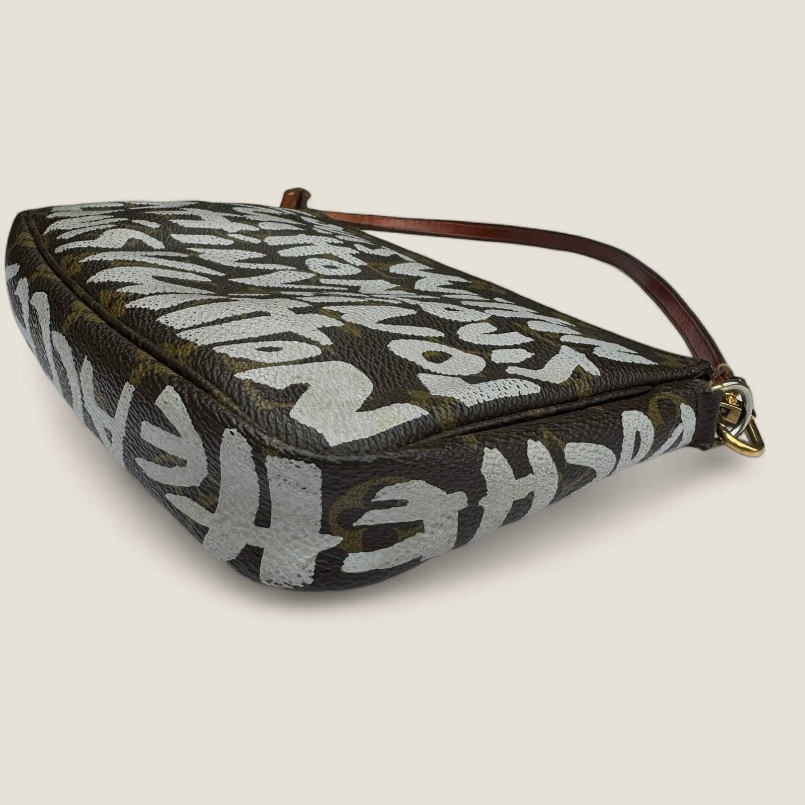 Pre-owned special edition Louis Vuitton x Stephen Sprouse Graffiti Pochette Accessories 2001