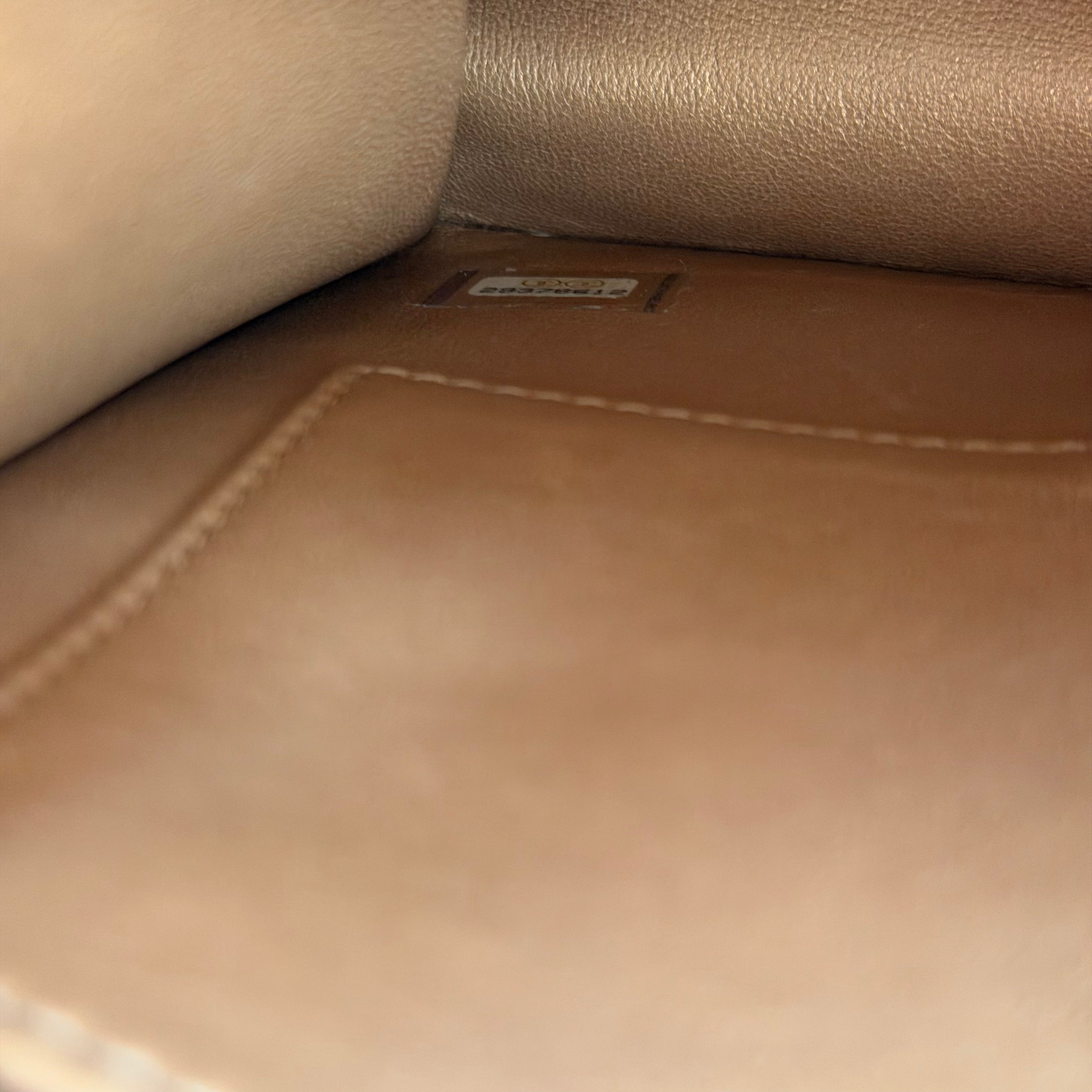 Chanel chic pearl flap bag