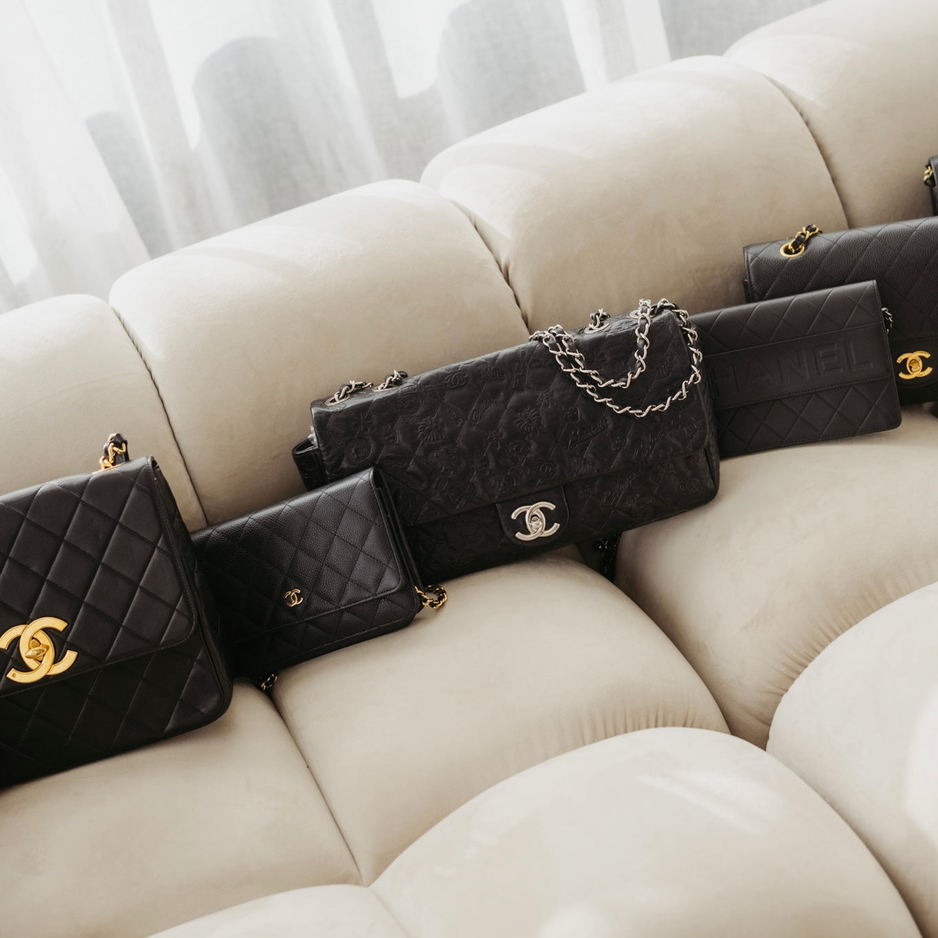 Pre-owned Chanel bags