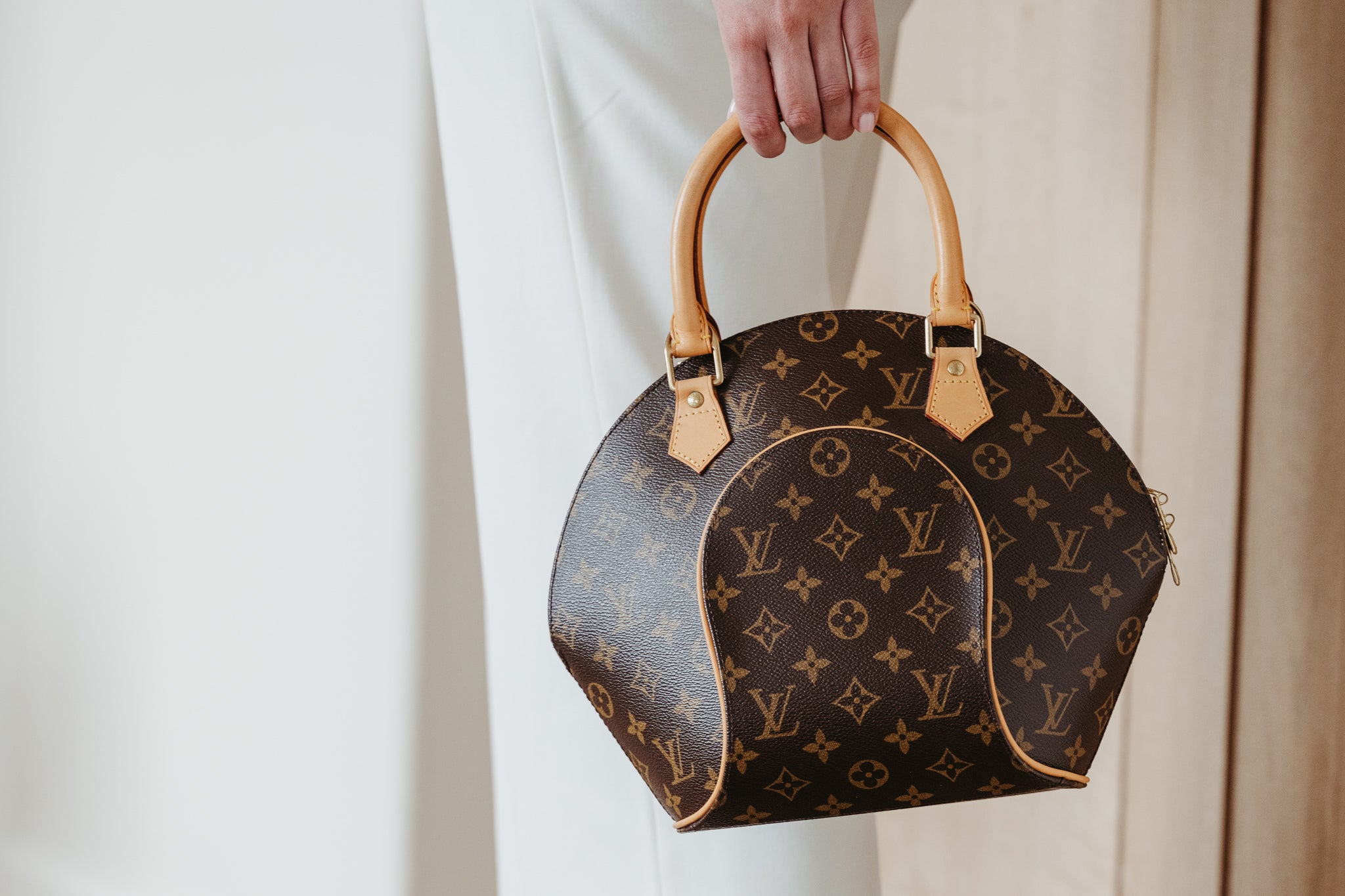 Pre-owned Louis Vuitton bag sustainable fashion.jpg