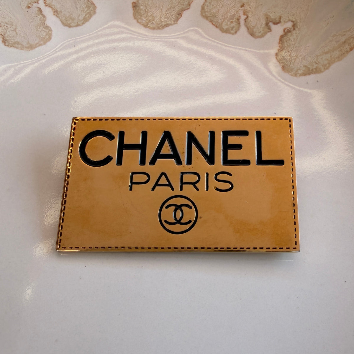 Pre-owned vintage Chanel broche 24k verguld