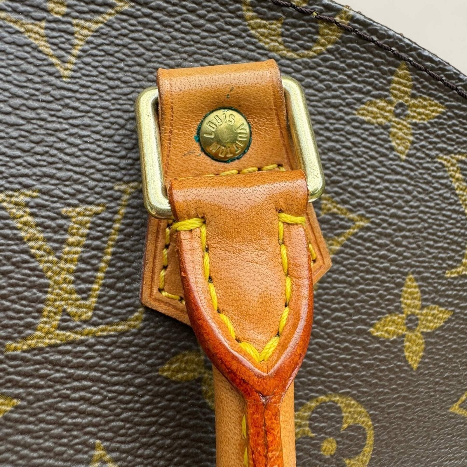 Preloved Louis Vuitton handvat Vachetta leer