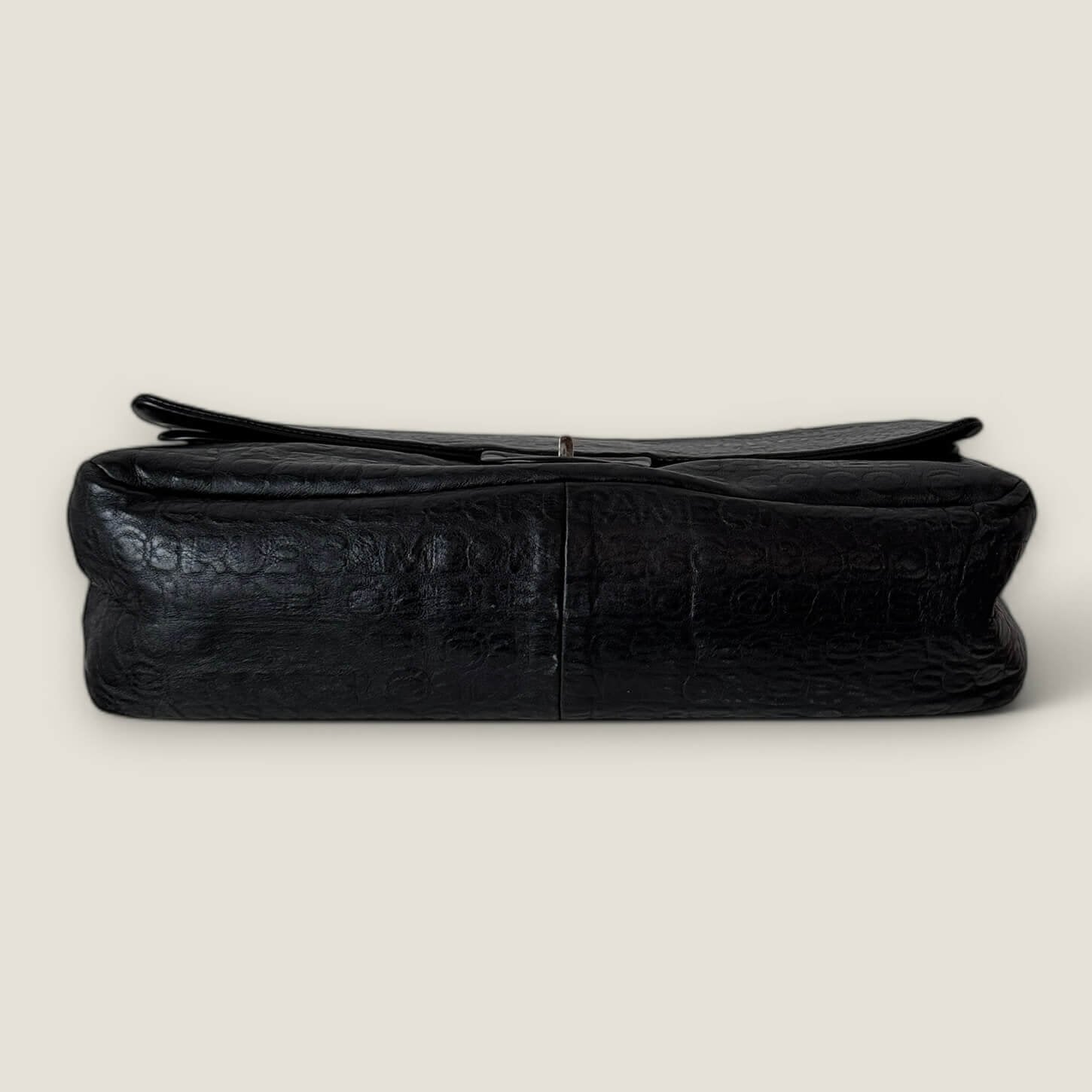 Pre-owned Chanel bags bottom