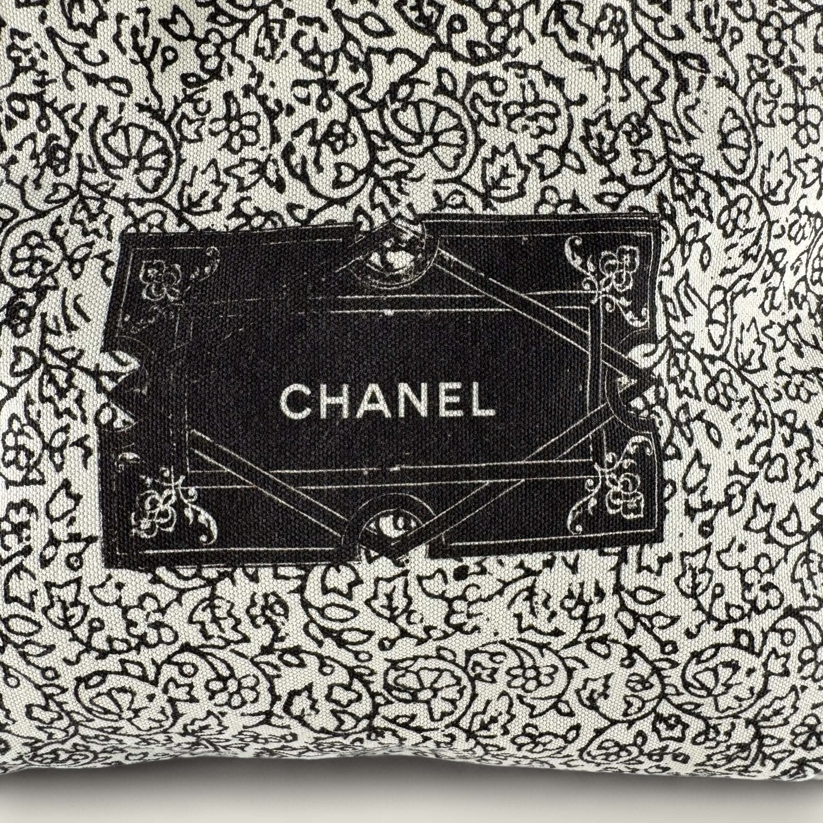 Tweedehands Chanel tote bag canvas New Bond Street 2013