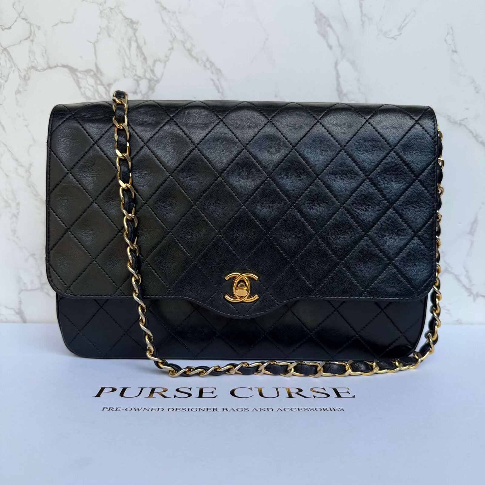 Tweedehands Chanel vintage matelassé flap bag lamsleer 24k vergulden hardware