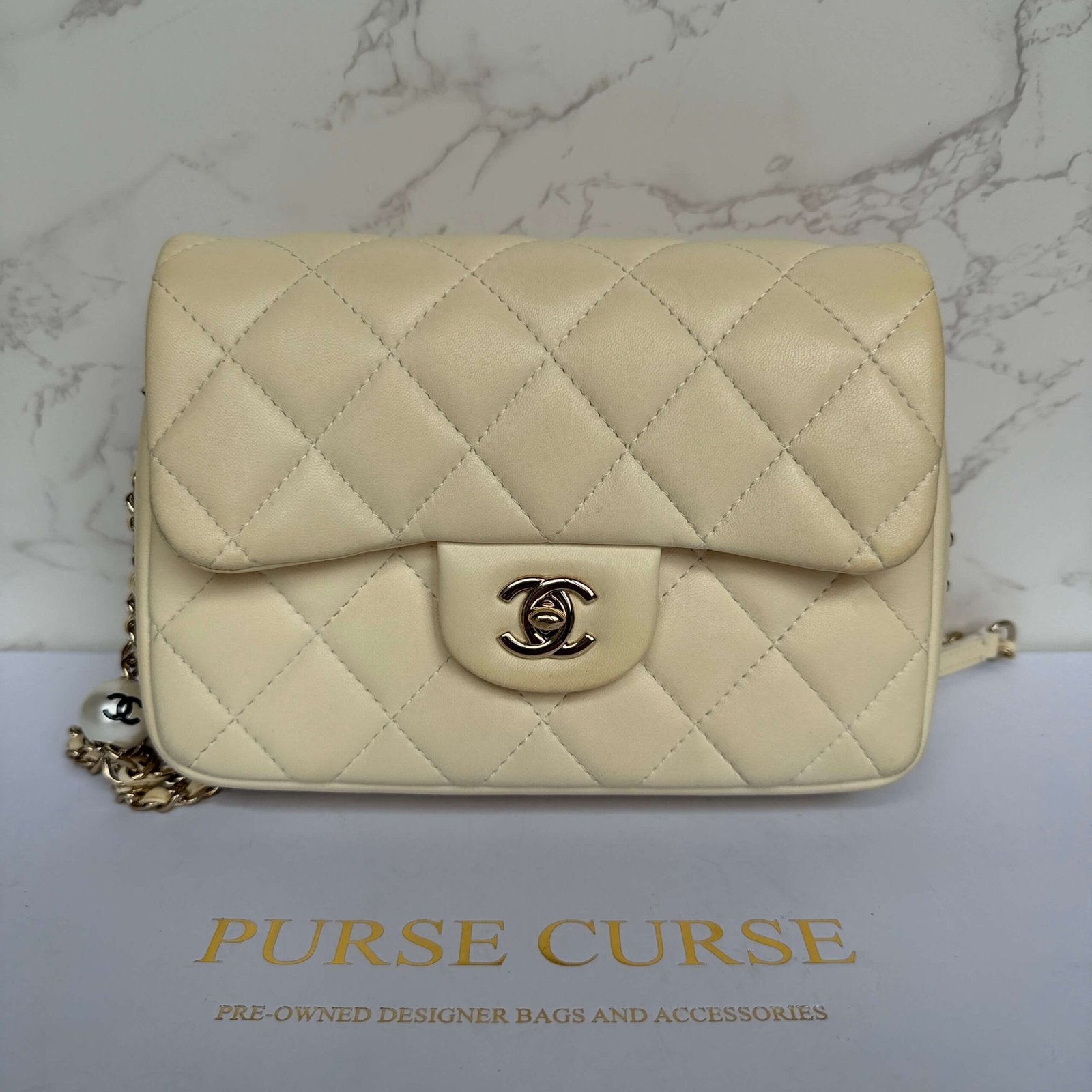 Tweedehands originele Chanel flap bag crossbody met parels