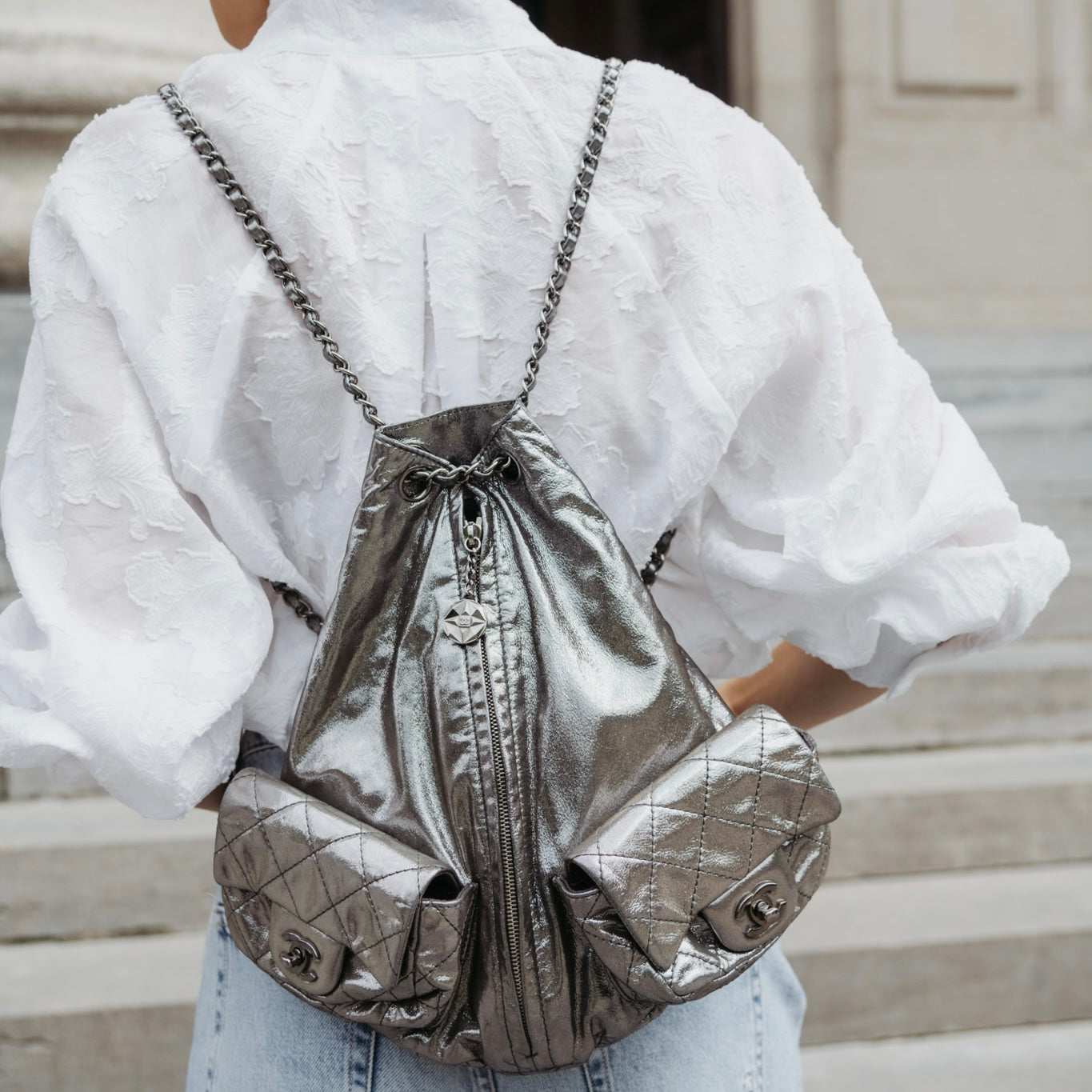 Tweedehands Chanel mini rugzak metallic zilver 2012