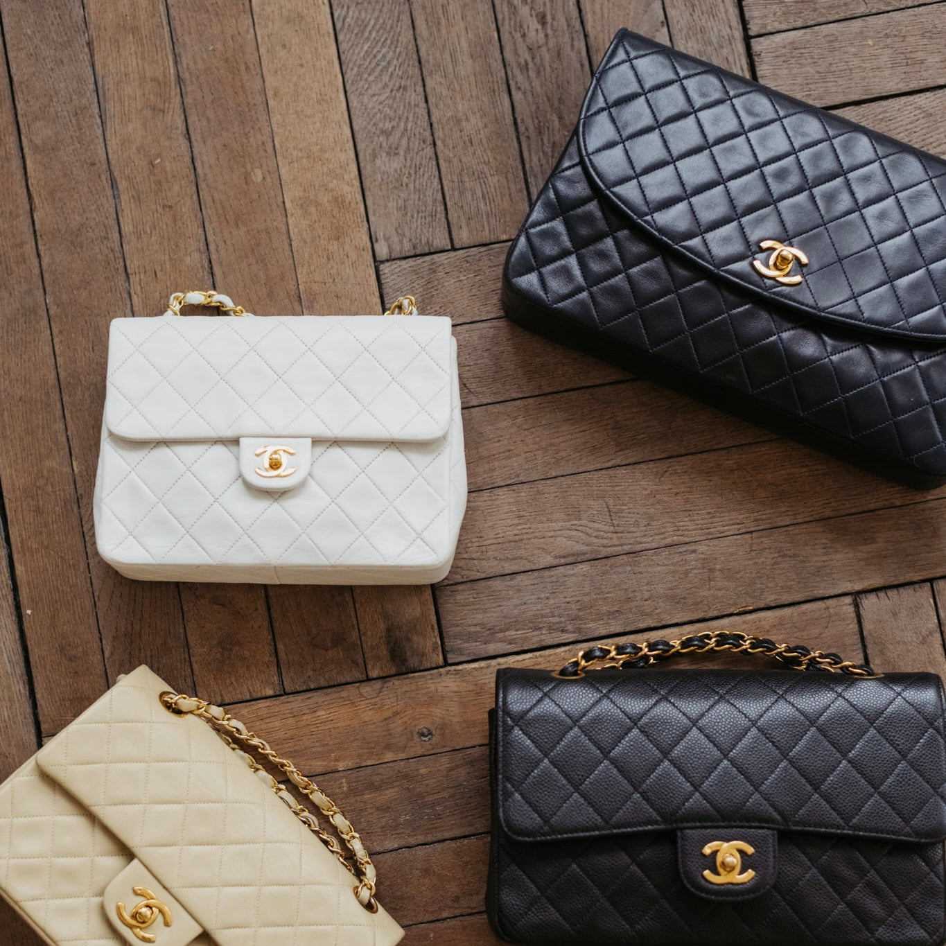 Vintage Chanel tassen lamsleer en caviar leer