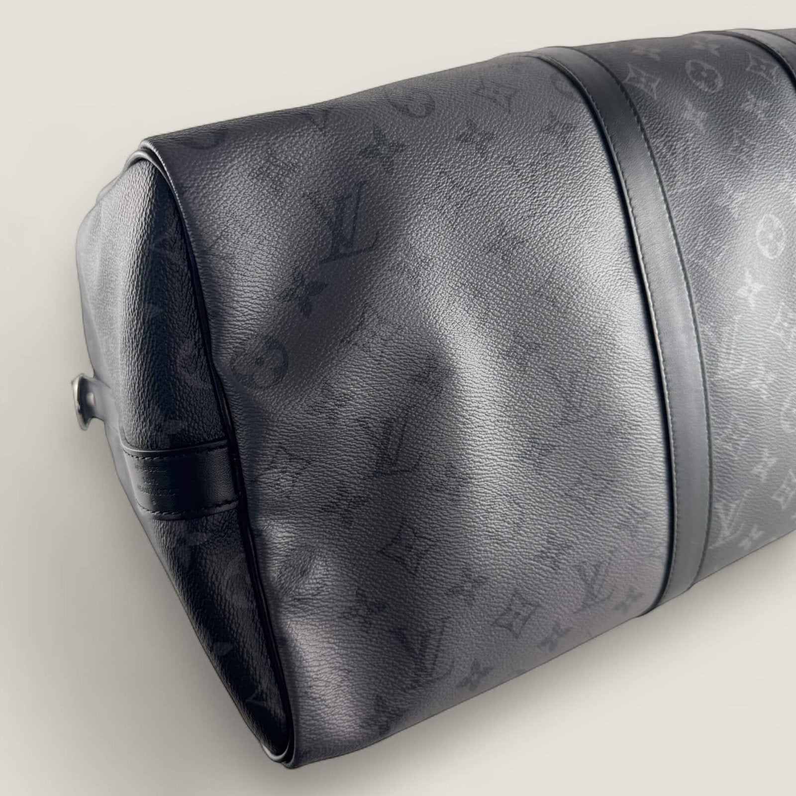 authentic Louis Vuitton travel bag monogram canvas