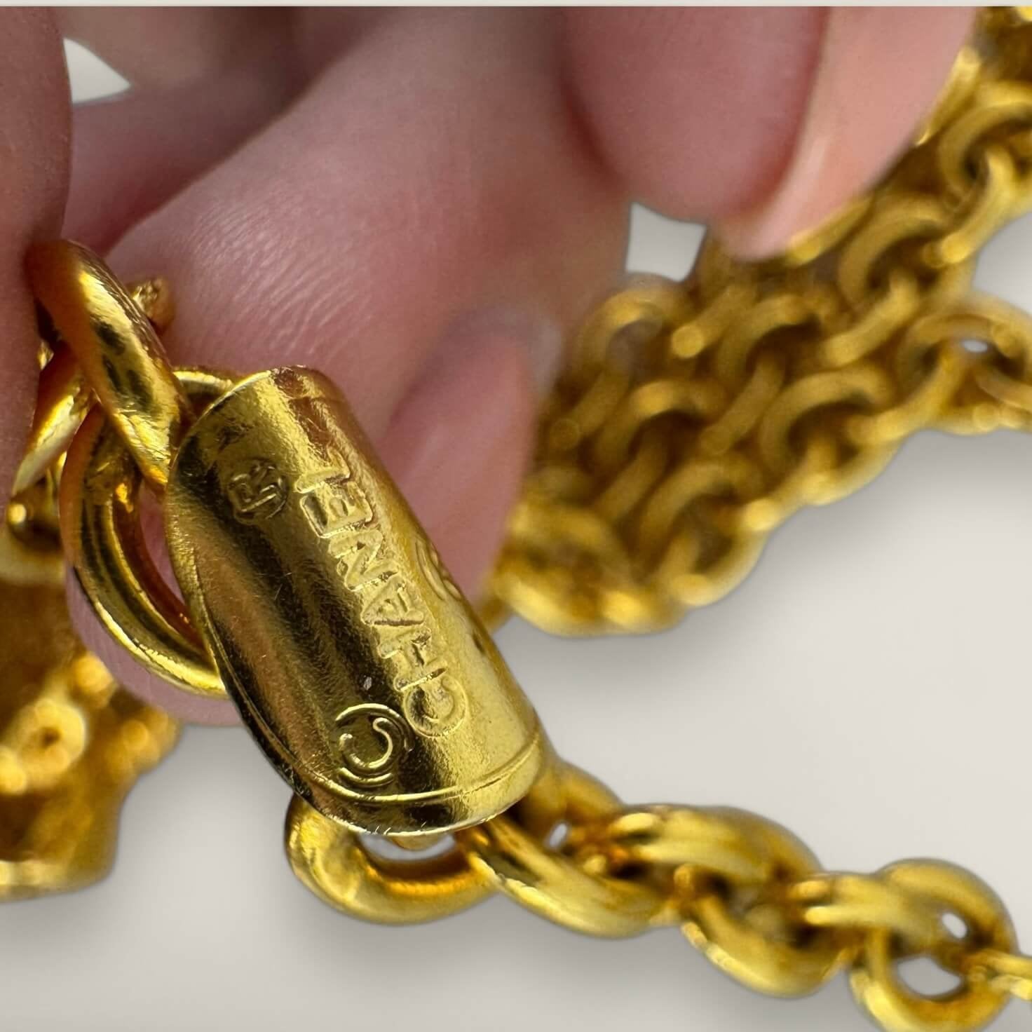 Original Chanel vintage chain