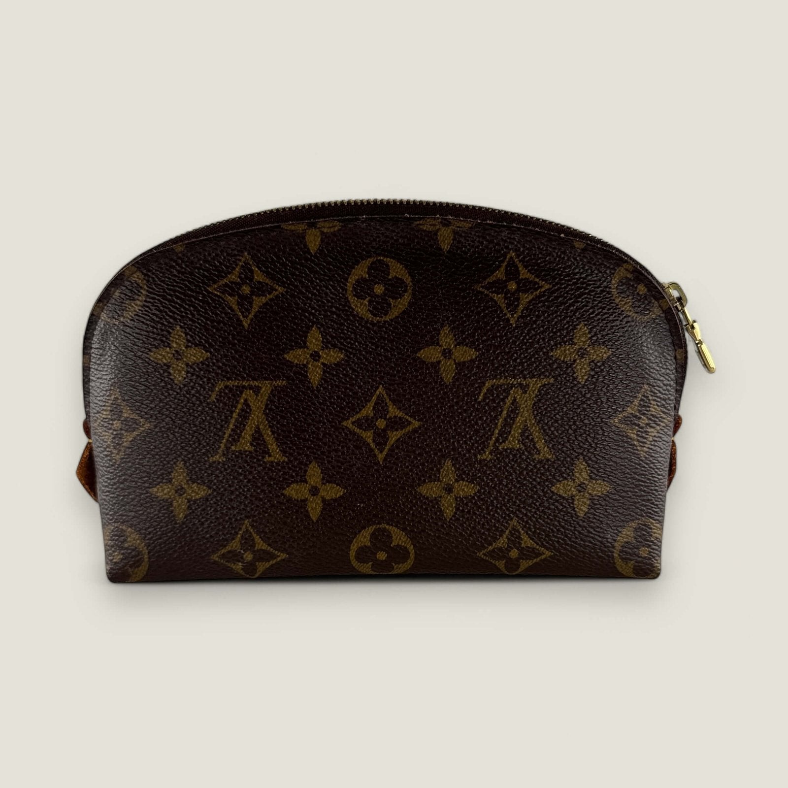 pre-owned Louis Vuitton cosmetic pouch