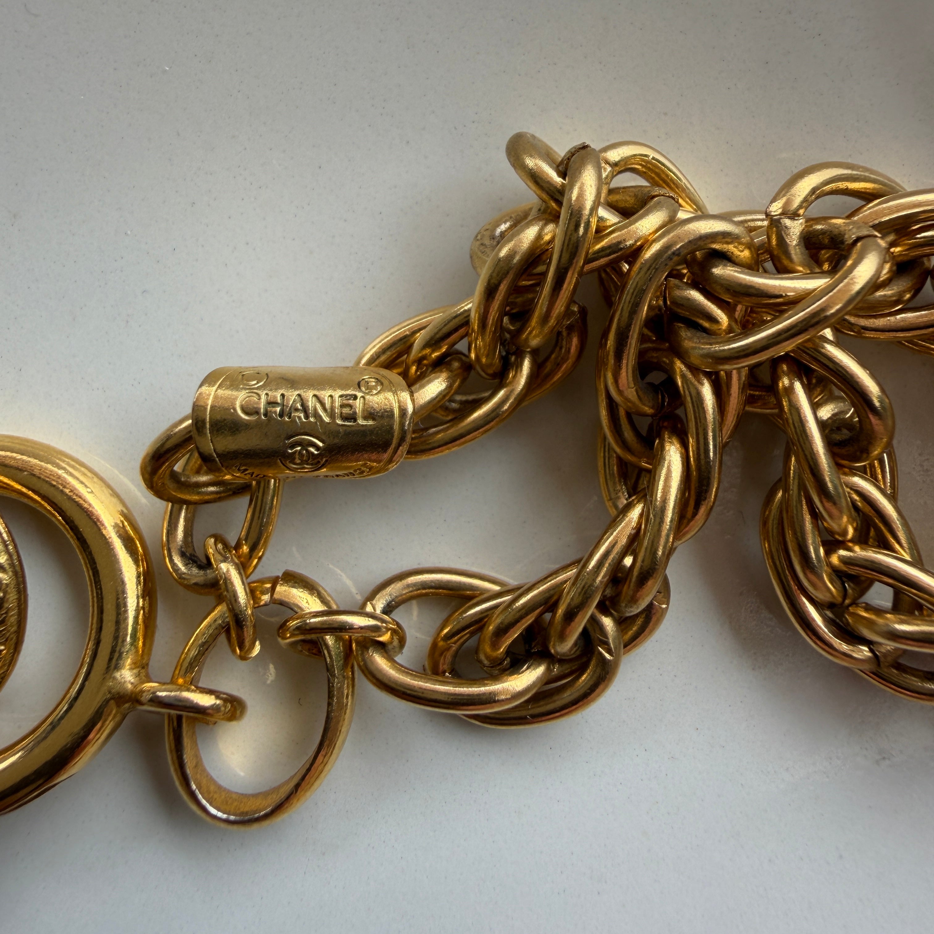 pre-owned Chanel CC logo choker vintage