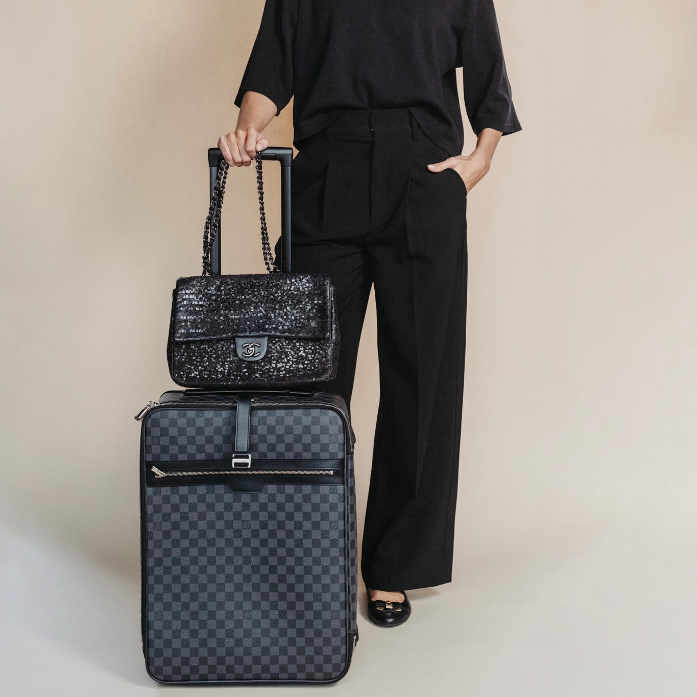 pre-owned Louis Vuitton suitcase trolley