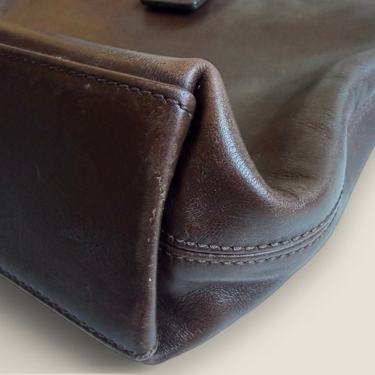 vintage Chanel brown lambskin tote detail leather