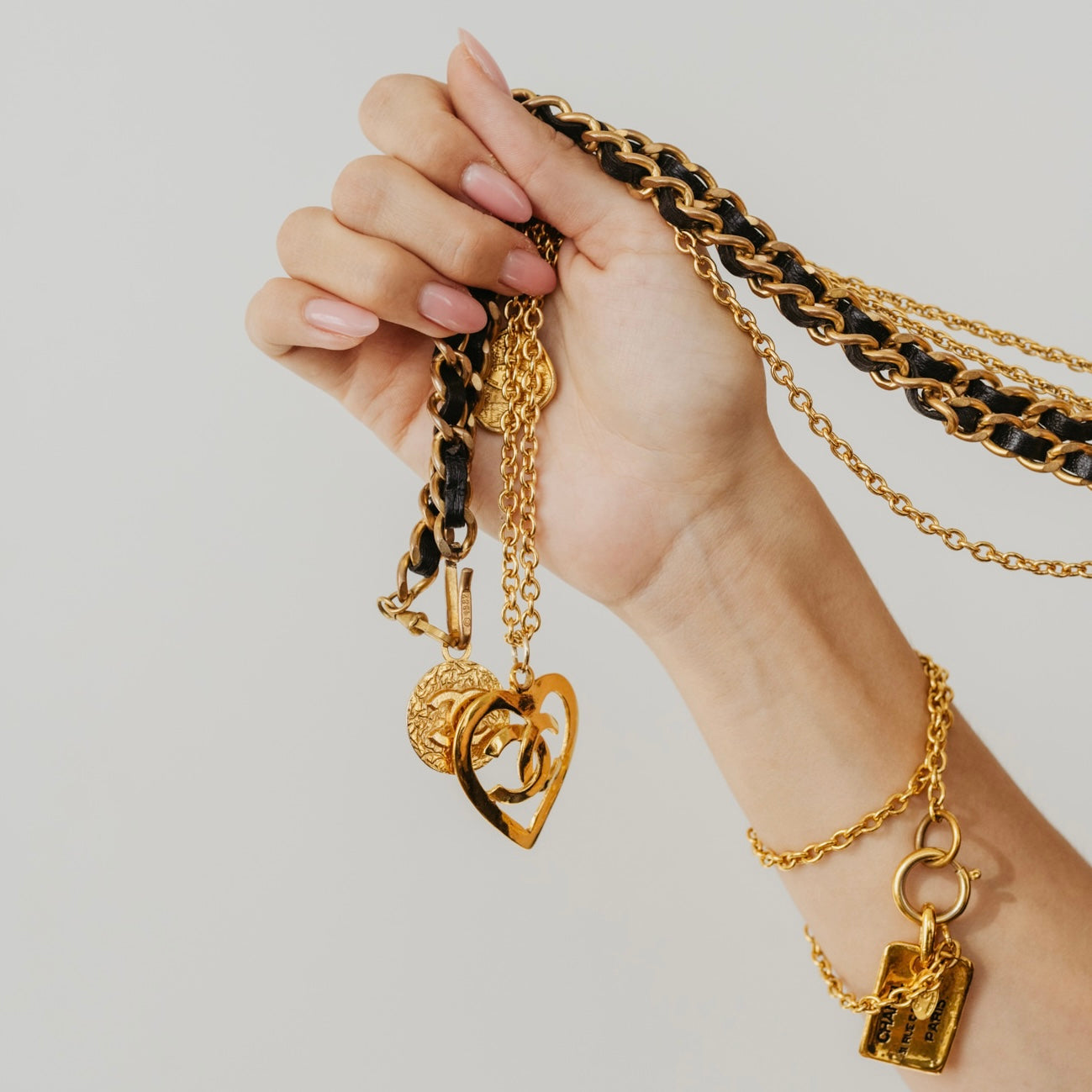 Chanel vintage 31 Rue Cambon necklace