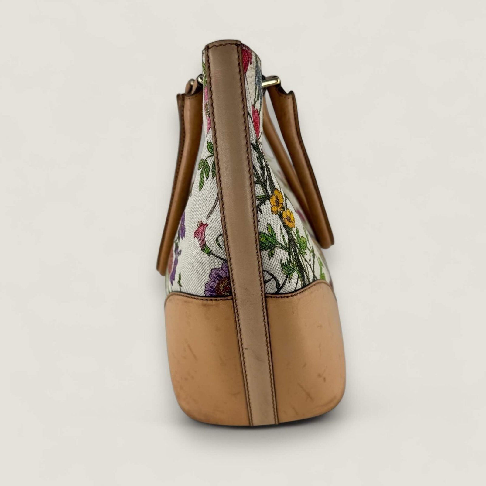 side genuine Gucci handbag