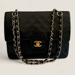 Pre-owned Chanel tall medium classic flap bag zwart lamsleer