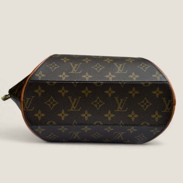 Onderkant Louis Vuitton Ellipse handtas