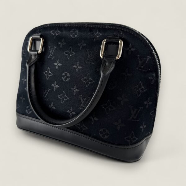 Louis Vuitton mini Alma