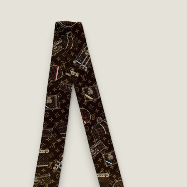 Louis Vuitton scarf bandeau monogram LV trunk and bags print