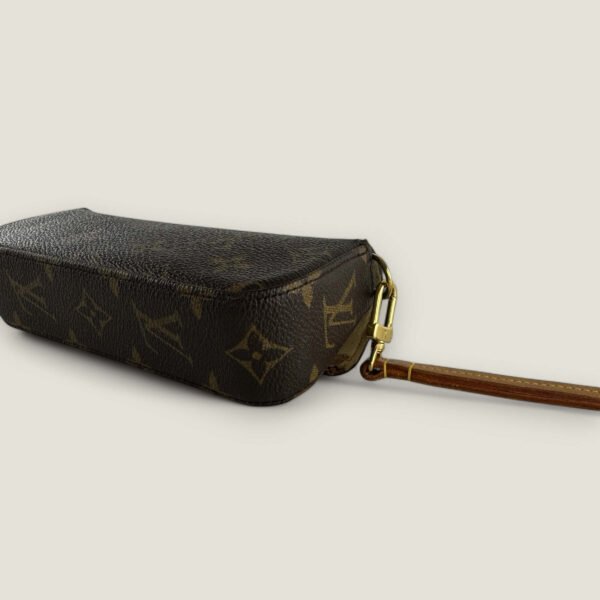Pre-owned Louis Vuitton Pochette Lagoon clutch glasses case